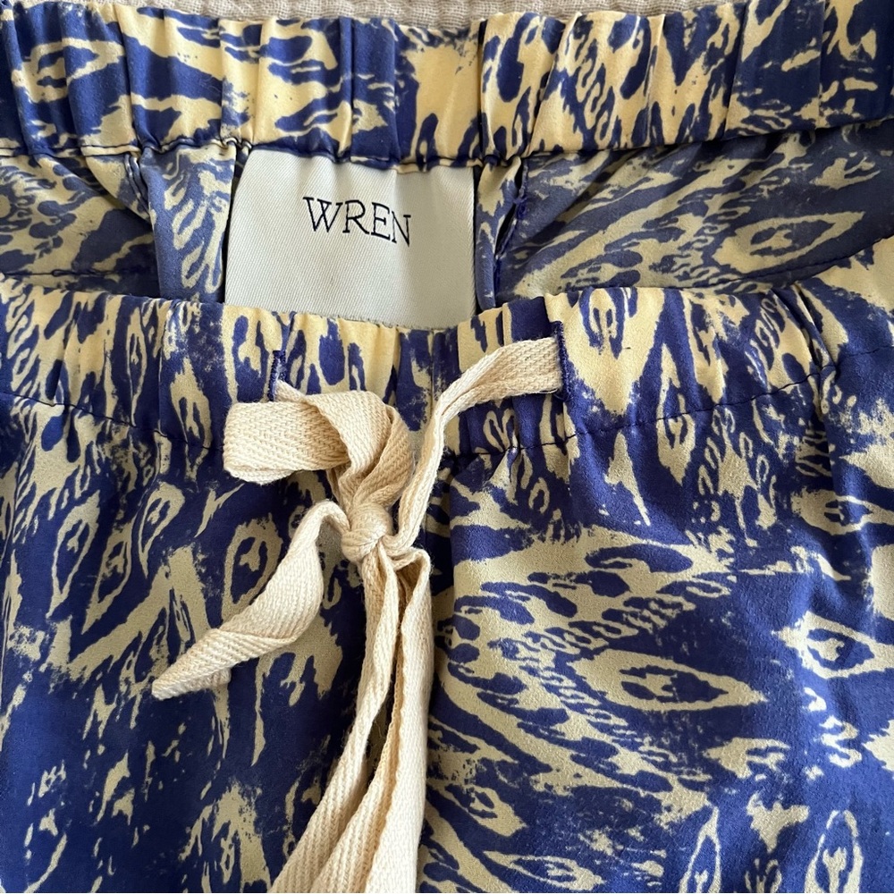 Silk patterned pant - Picture 2 of 3